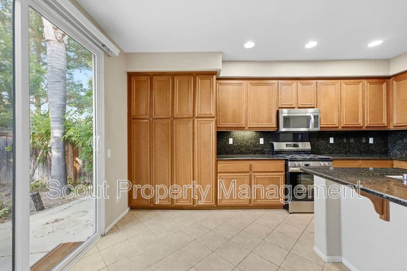 Temecula House: 40099 Annapolis Drive