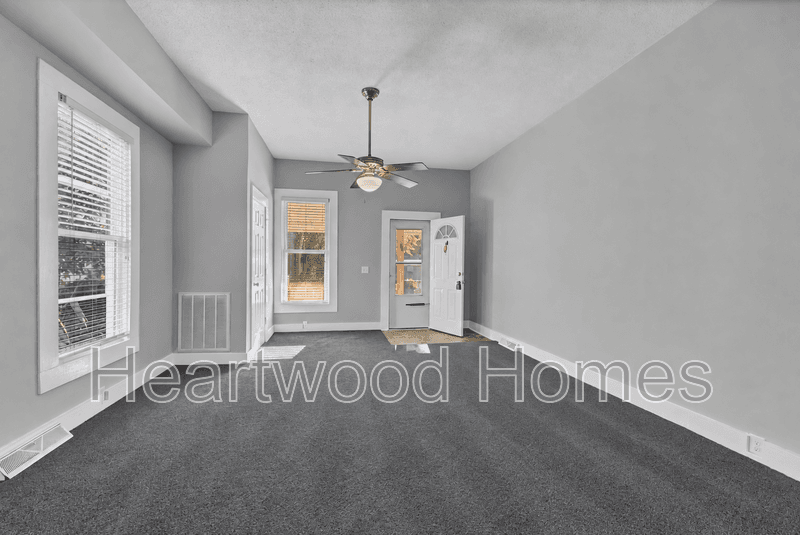 Columbia Condo: 119 Church Street