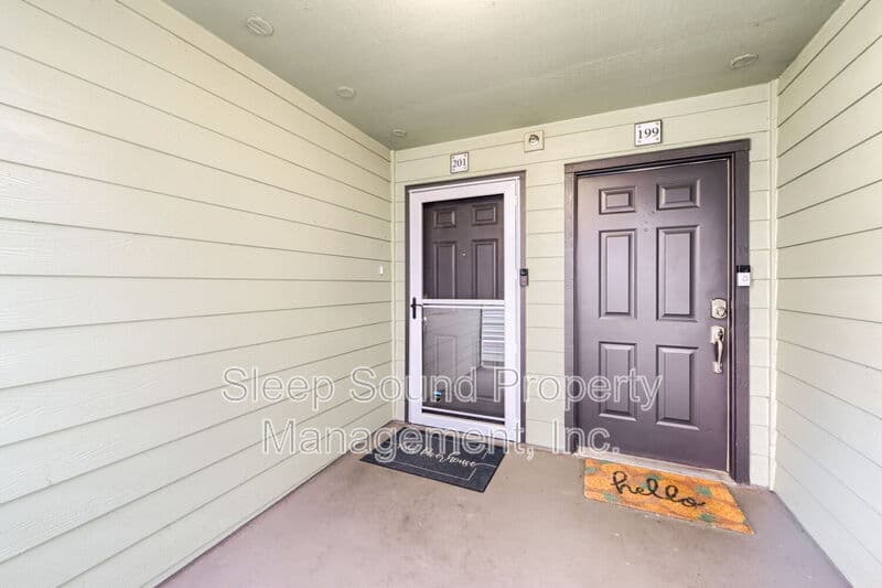 Portland Condo: 201 N Hayden Bay Dr