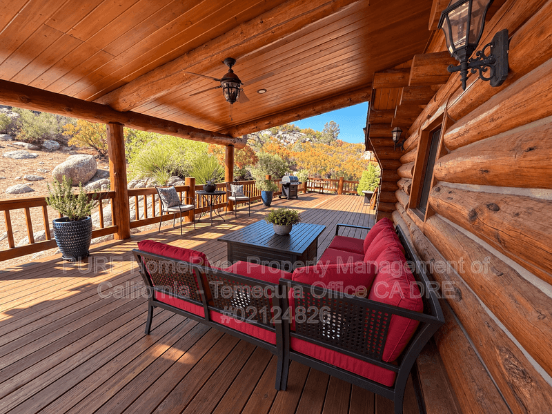 Mountain Center House: 60766 Table Mountain Rd