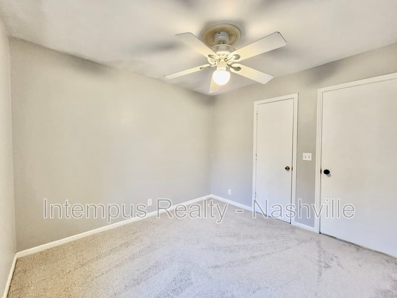 Brentwood House: 8124 Devens Dr