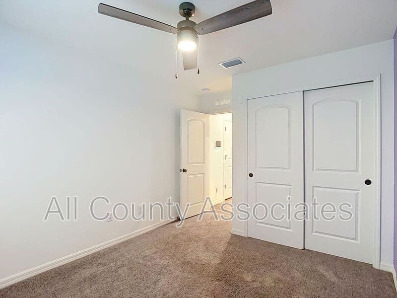 Hudson House: 12542 Achasta Blvd