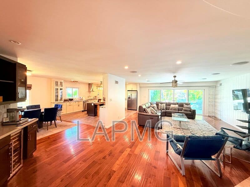 Los Angeles House: 5500 Shenandoah Avenue