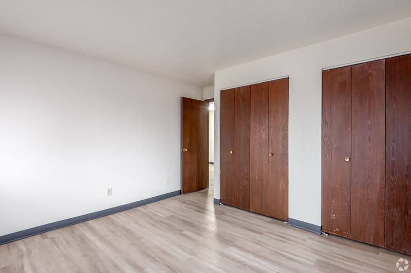 Fond du Lac Condo: 187 S National Ave. 5