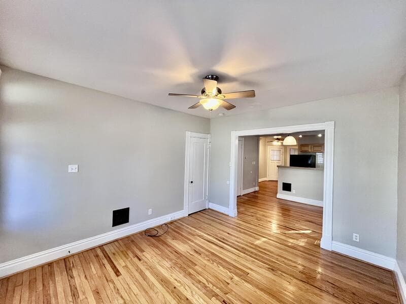 St. Louis Condo: 1533 McCausland Avenue