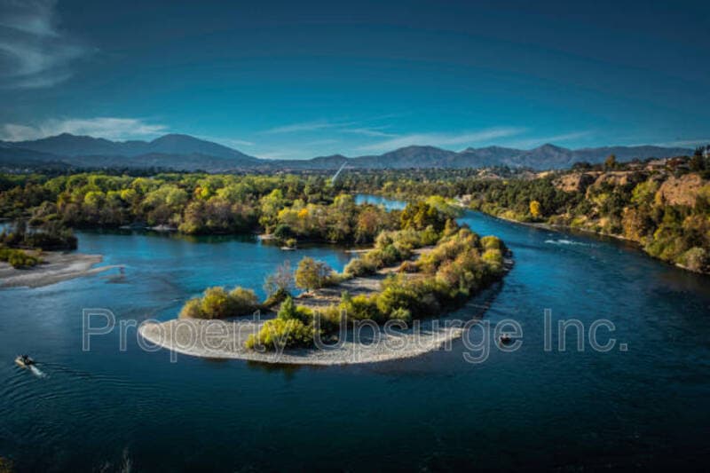 Redding Apartment: 1230 Canby Rd