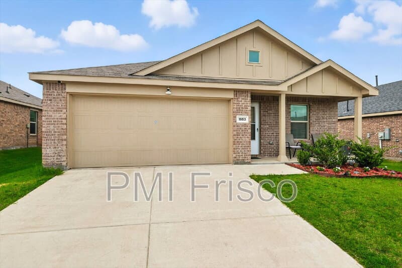 Hutchins House: 1653 Bluffview Dr
