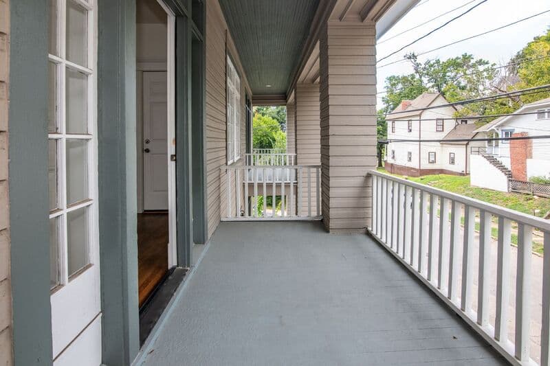 Birmingham House: 1217 15th Avenue S