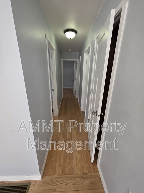 Marion House: 1095 3rd Street