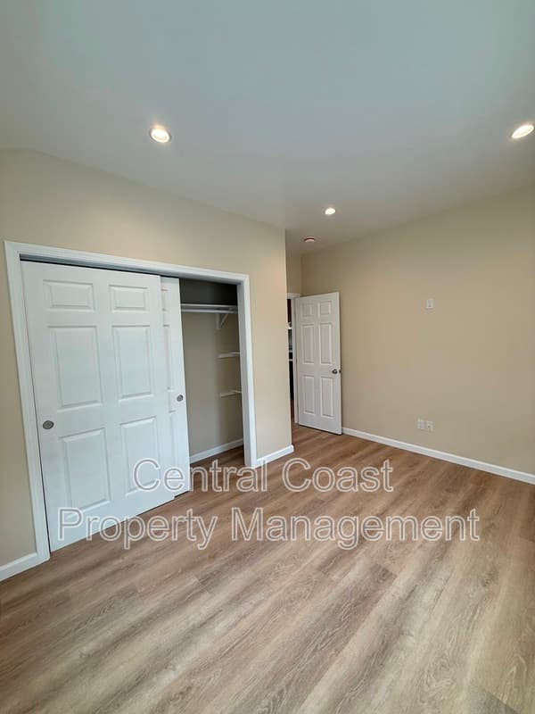 Marina House: 142 Peppertree Place