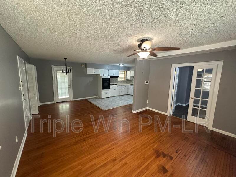 Little Rock House: 11518 Chipwood Drive