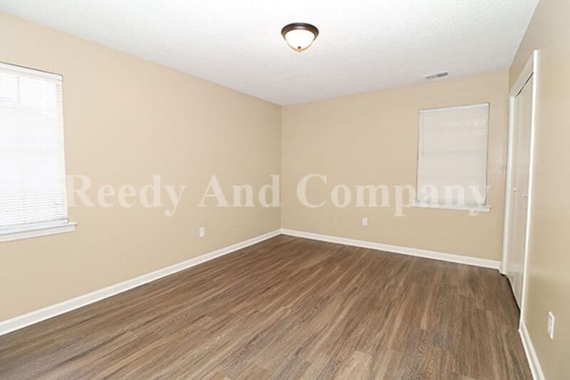 Horn Lake House: 3285 Mayfair Dr