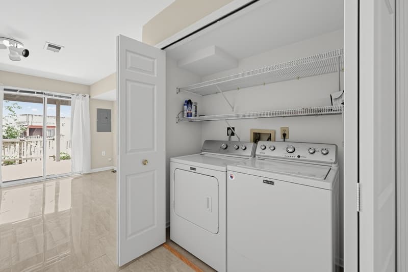 Alexandria House: 7427 Salford Court