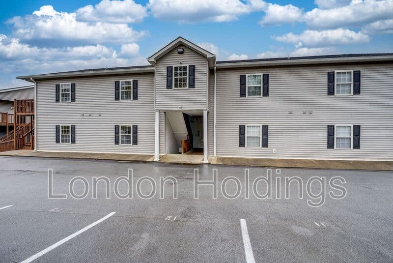 Johnson City Condo: 1425 College Heights Road - 104