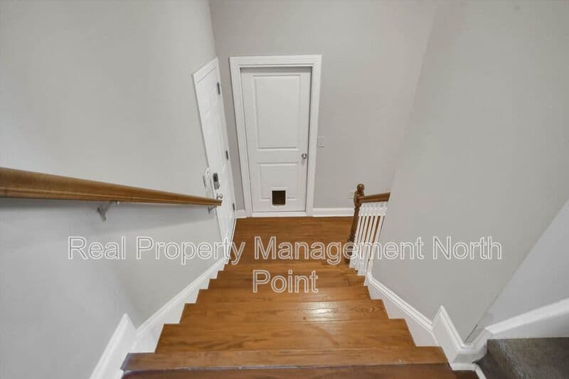 Decatur House: 3026 Eltham Pl