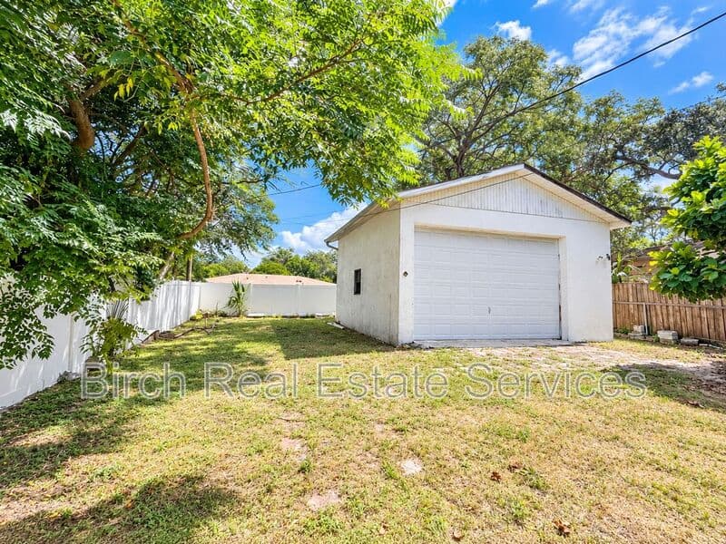 New Port Richey House: 5626 Charles St.