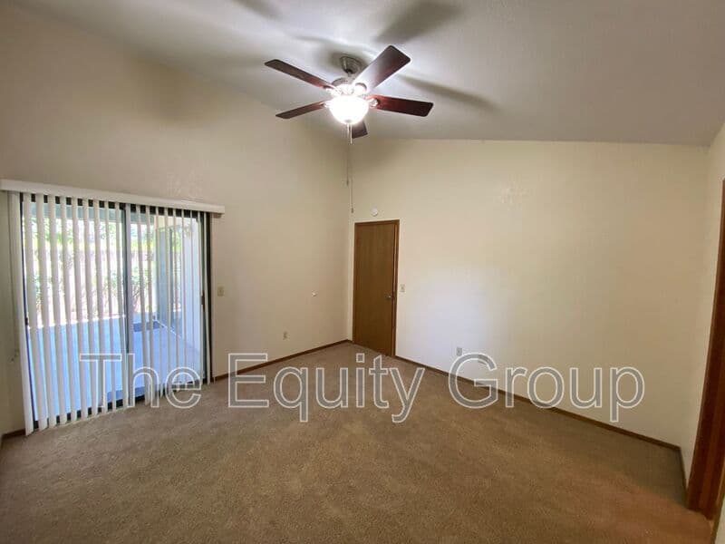Visalia House: 1348 East Ferguson Court