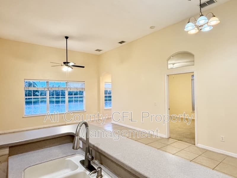 Orlando Townhome: 1972 Island Walk Drive