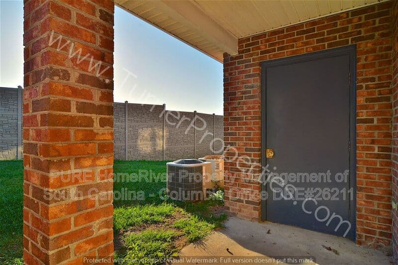 Columbia House: 3800 Plowden Rd