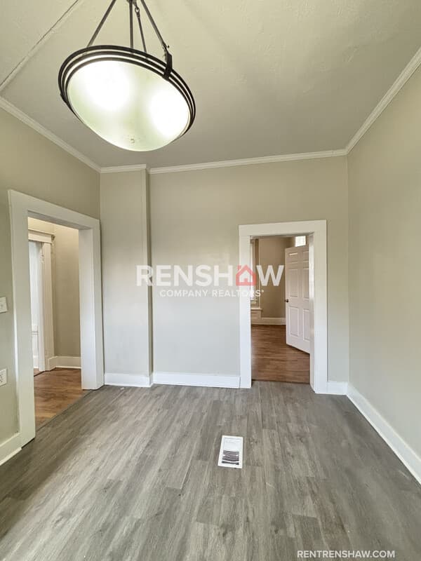 Memphis House: 1571 E Mclemore Ave