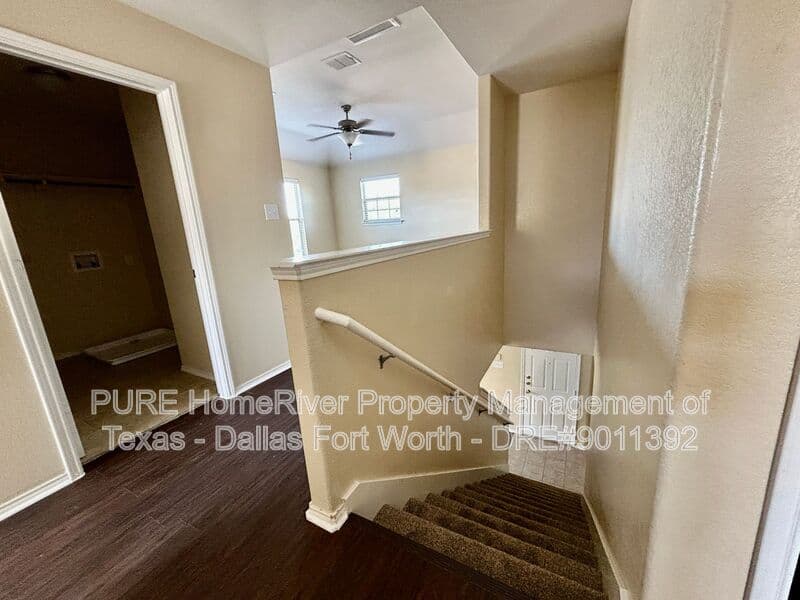 Haslet House: 809 San Miguel Trl