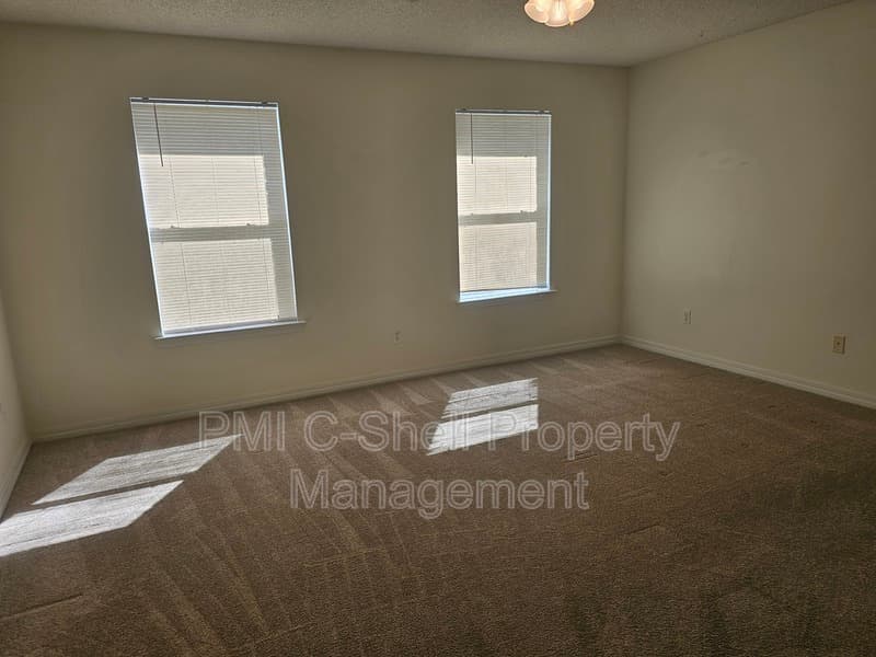 Pensacola House: 2112 Antillies Dr