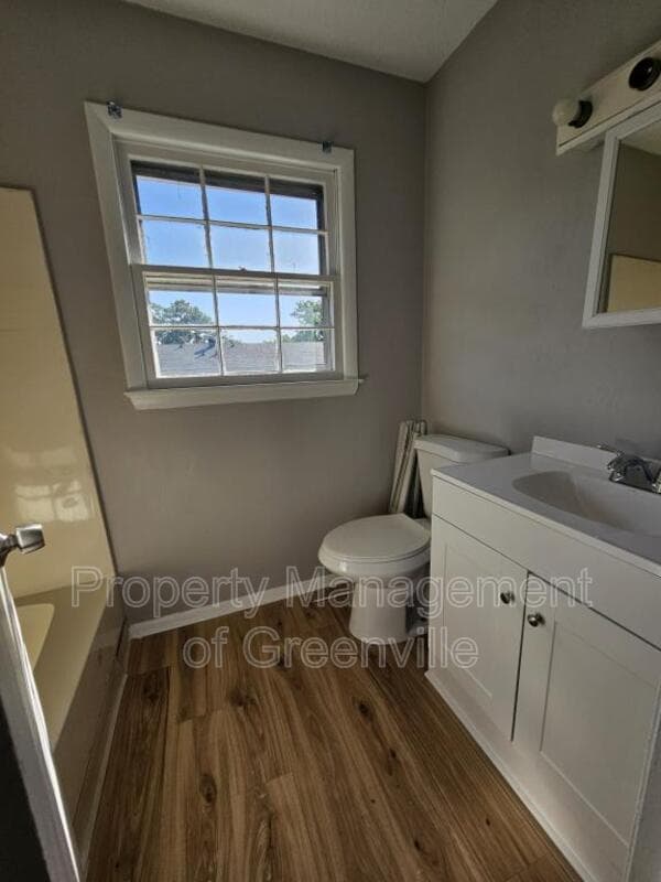 Greenville Condo: 6526 White Horse Rd