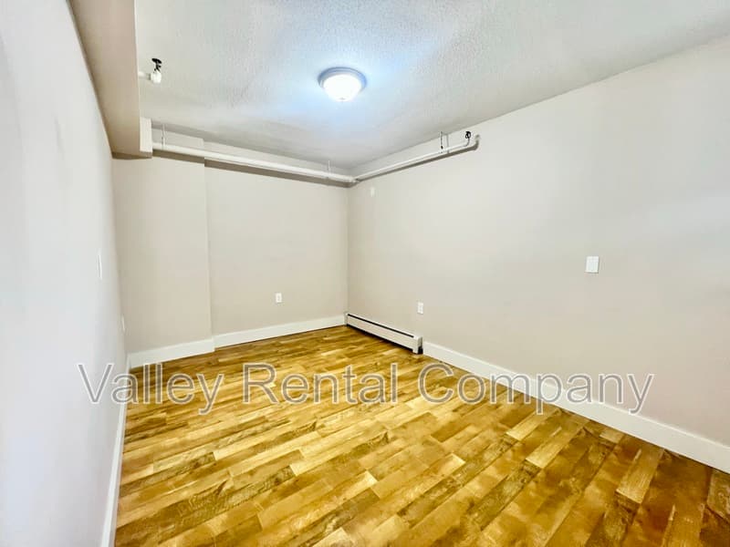 Hadley Condo: 132 Middle Street - 3