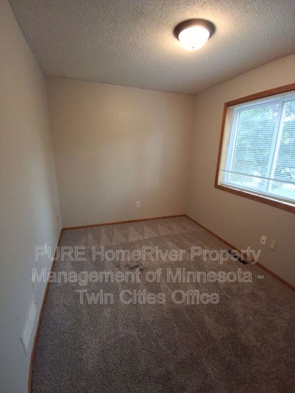 Coon Rapids Townhome: 12046 Xeon St NW