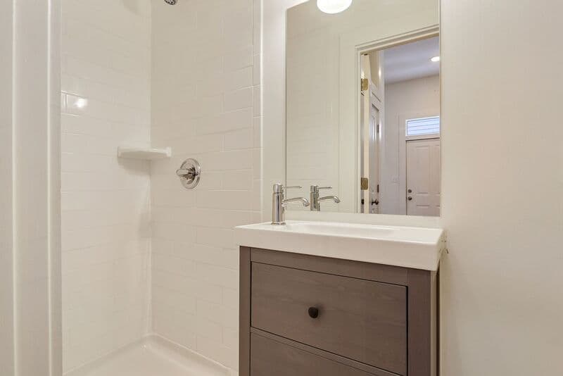 New Orleans Condo: 2123 S Liberty St.