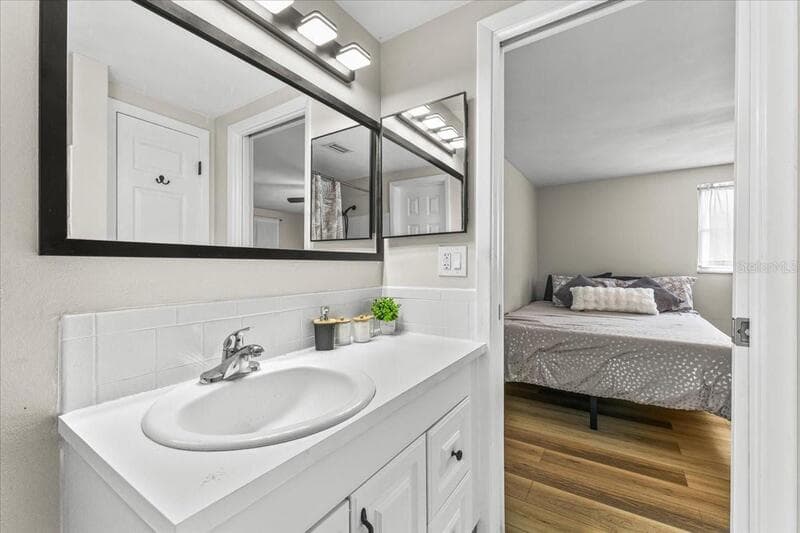 Port Richey House: 10914 Oakdale Avenue