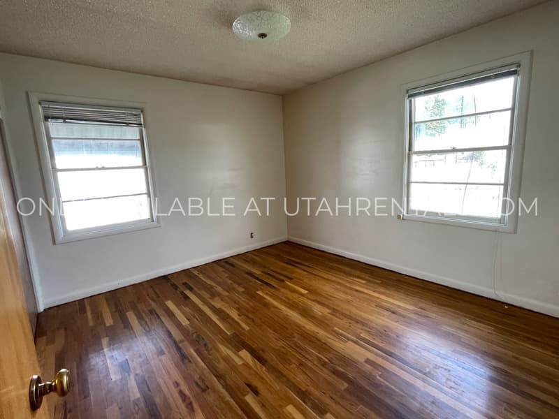 Richfield House: 158 W 500 N
