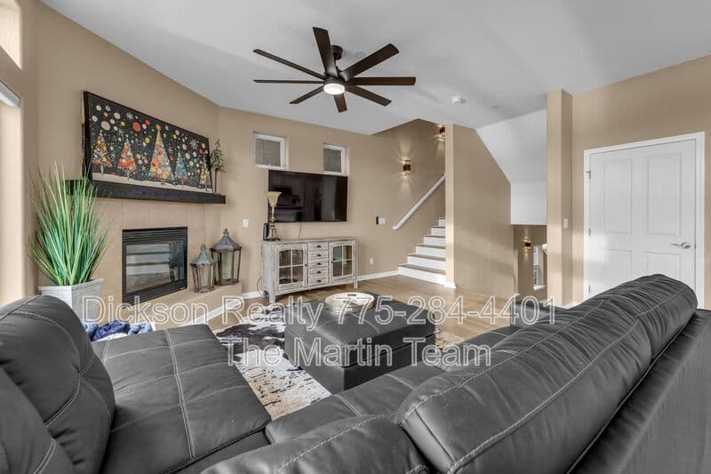 Sparks House: 1165 Harbour Cove Court
