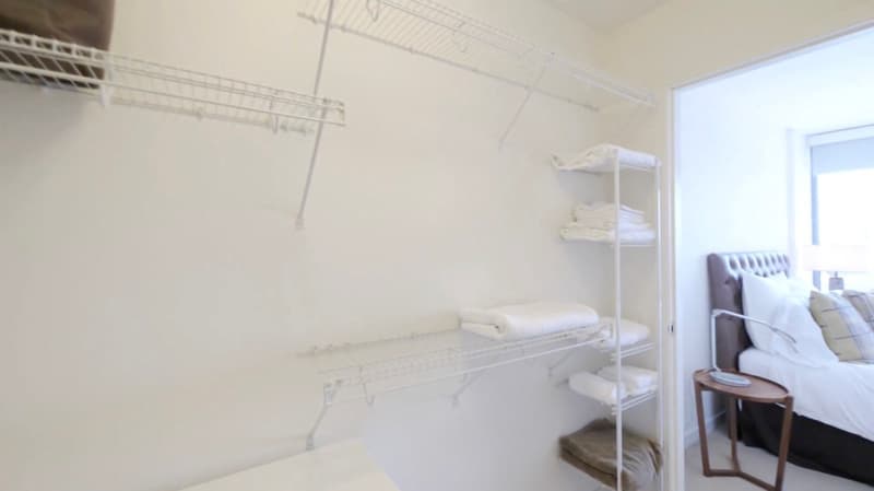 Chicago Condo: 351 W Hubbard St