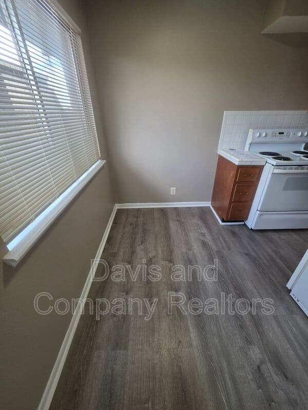 Midland Condo: 3001 W Ohio Ave