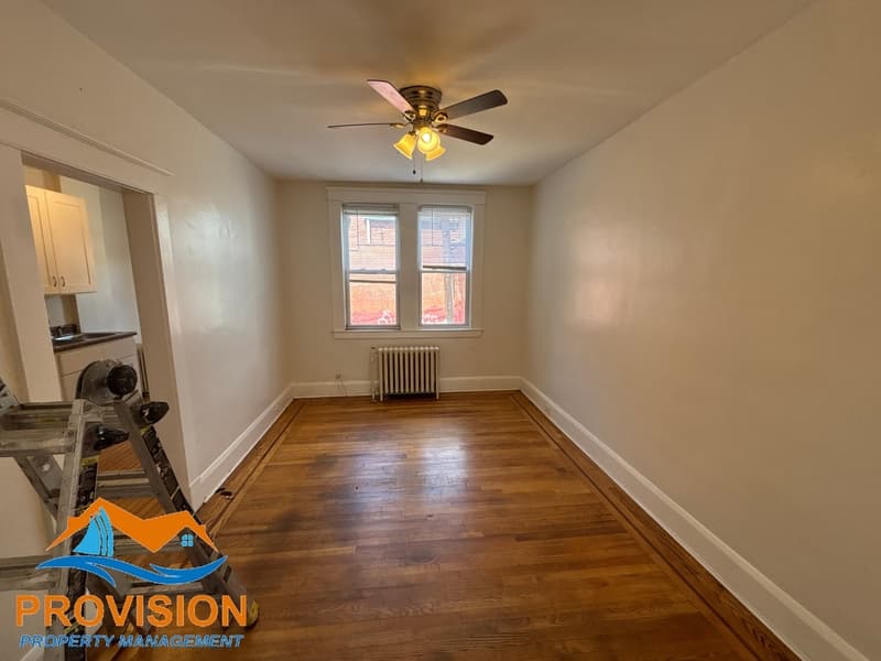 Dundalk Condo: 102 Ventnor Terrace
