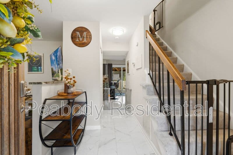 Herndon House: 509 Alabama Dr