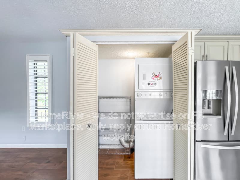 Rotonda West Condo: 255 Boundary Blvd