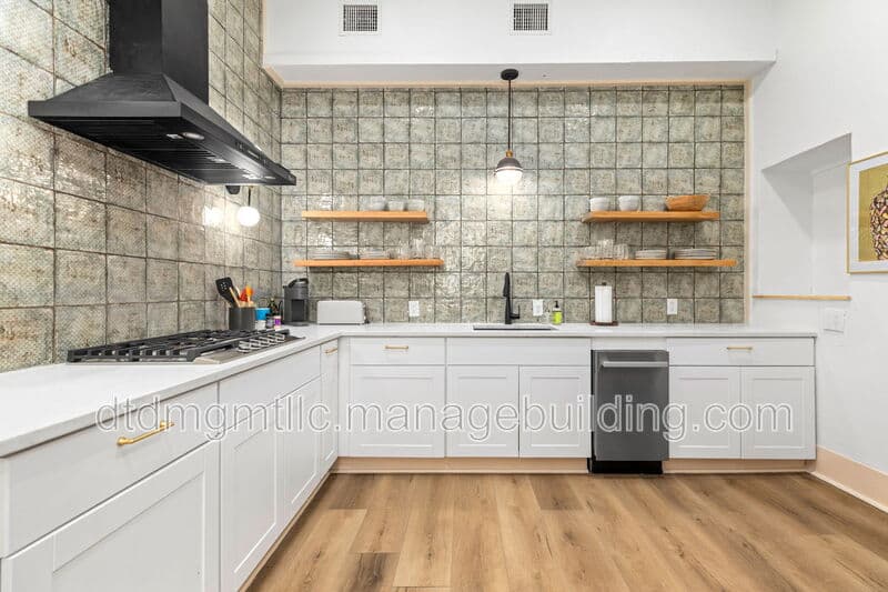 San Antonio Condo: 110 East Craig Place