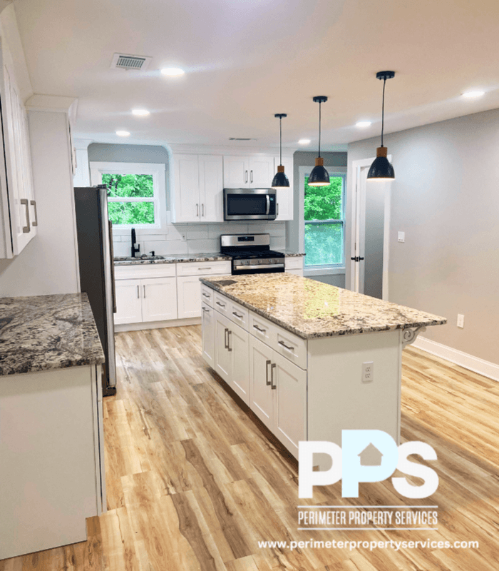 Marietta House: 254 Carruth Dr SE