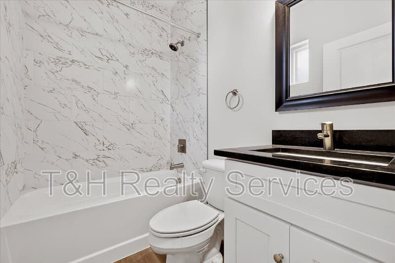 Indianapolis Condo: 415 North Walcott Street