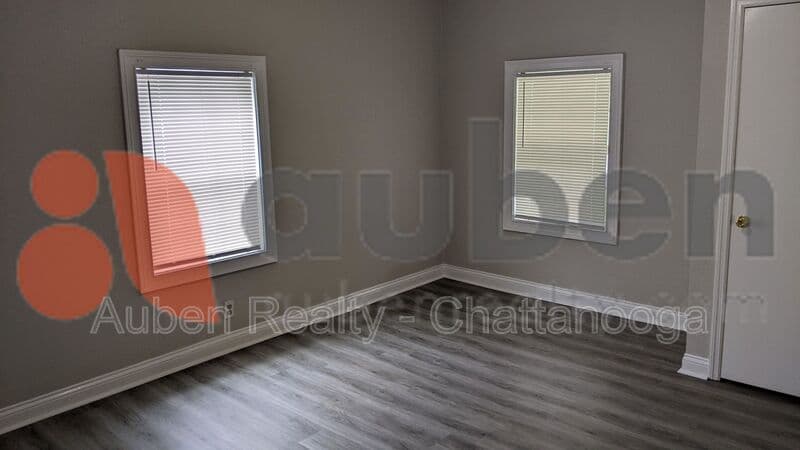 Rossville Condo: 110 Hogan Road
