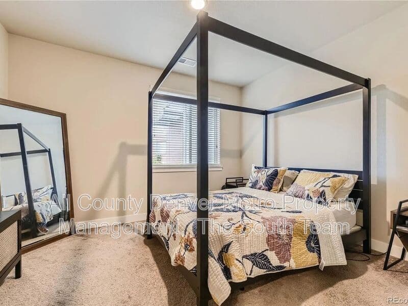 Aurora Condo: 14331 Tennessee Ave
