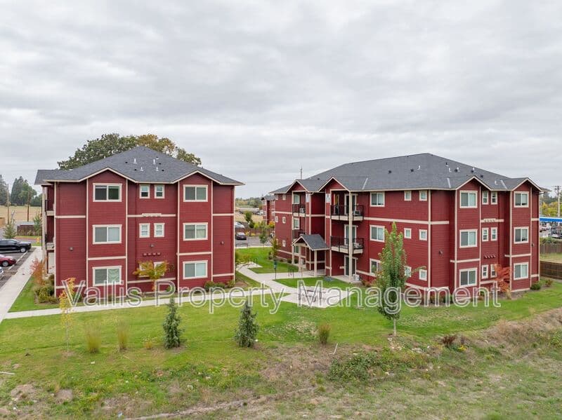 Molalla Condo: 13001 S Crompton Lane