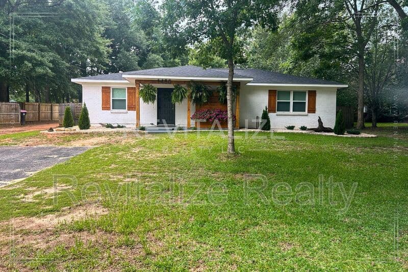Mobile House: 1480 Repoll Rd