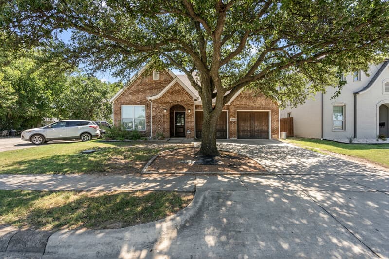 Fort Worth House: 2909 Gordon Avenue