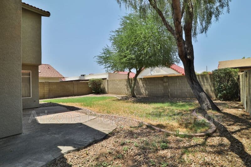 Glendale House: 3622 W. Wagoner Rd.