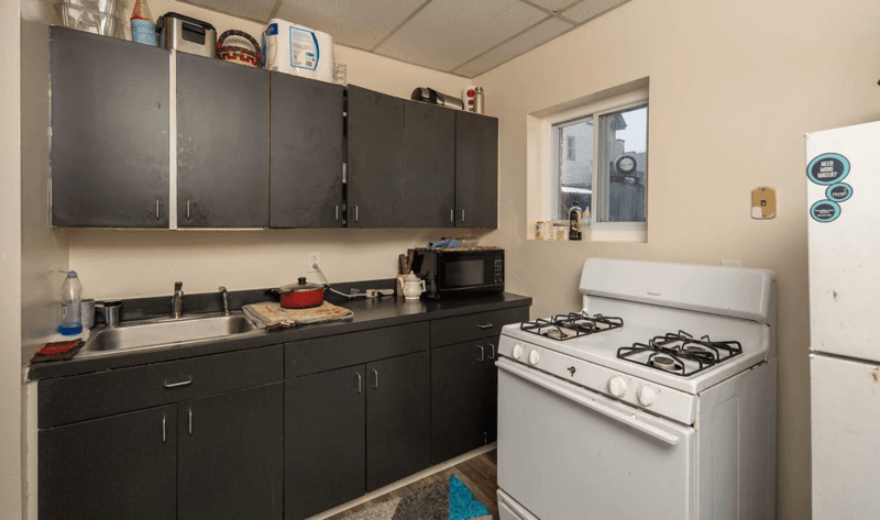 Albany Condo: 864 Madison Avenue