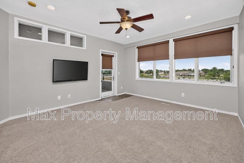 West Des Moines Condo: 640 S 50th St
