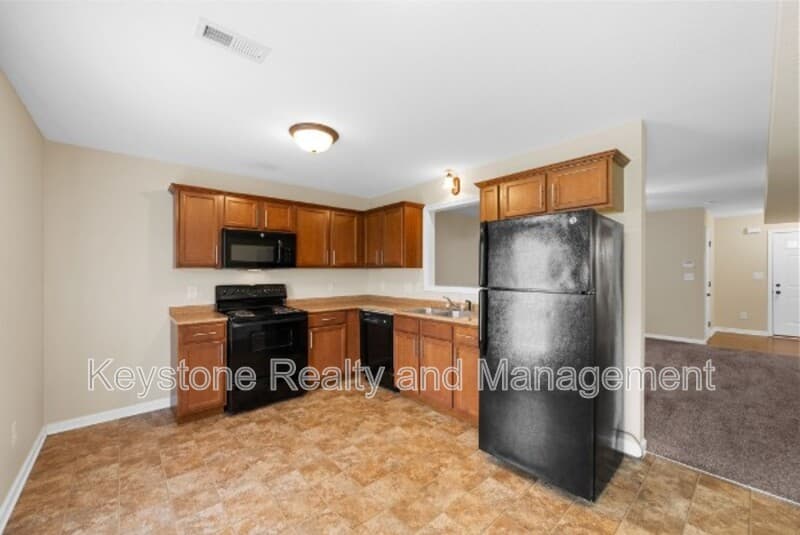 Unit 36
Clarksville Townhome: 770 Needmore Road